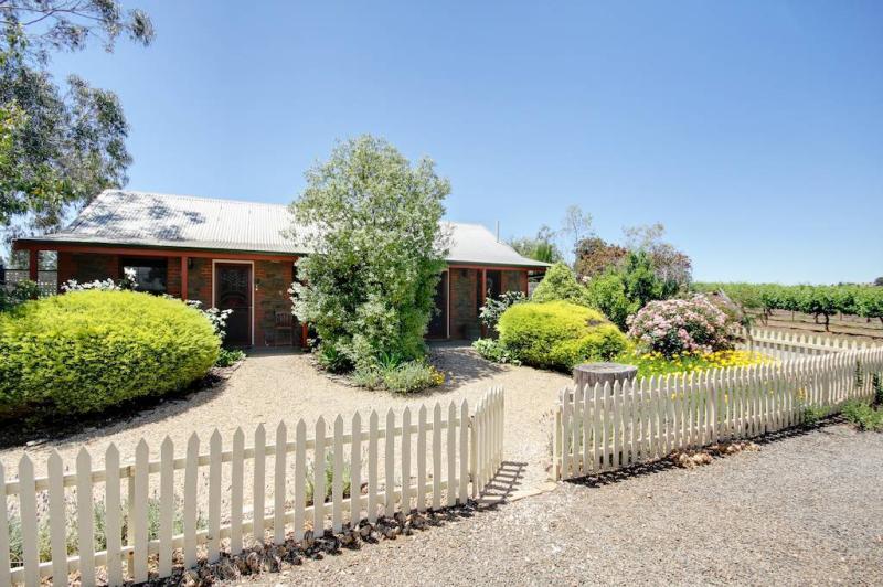 Barossa Valley Stonewell Cottages & Vineyards Retreat מראה חיצוני תמונה